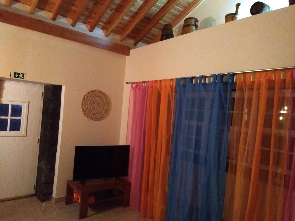 Casinha Da Avo Jeronima Rral 1519 Villa Мадалена Екстериор снимка
