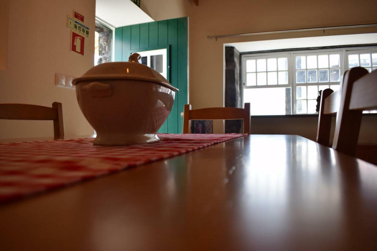 Casinha Da Avo Jeronima Rral 1519 Villa Мадалена Екстериор снимка